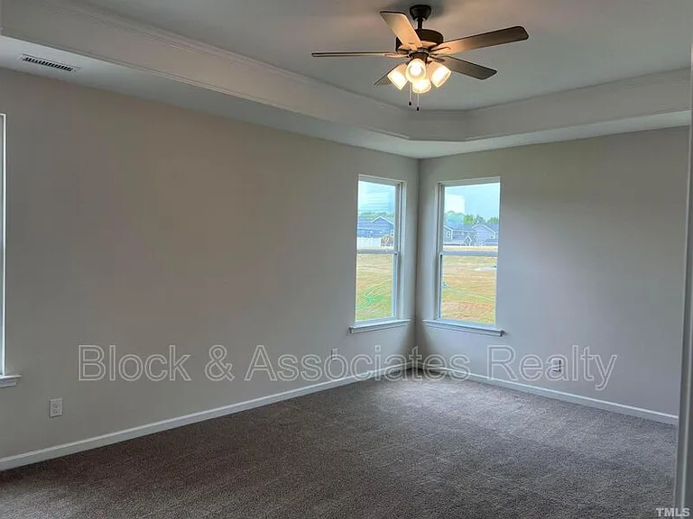 248 Streamliner Blvd — Photo 7