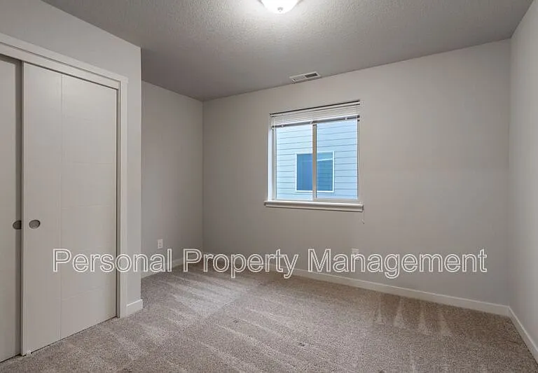 3544 NE 61st Way — Photo 9