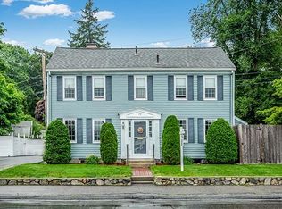 11 Pleasant St, Lexington, MA 02421