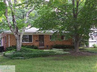 1647 Snyder Rd, East Lansing, MI 48823