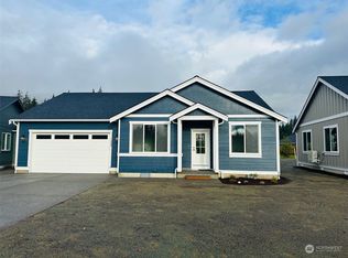 7224 Peaceful Valley Dr, Maple Falls, WA 98266