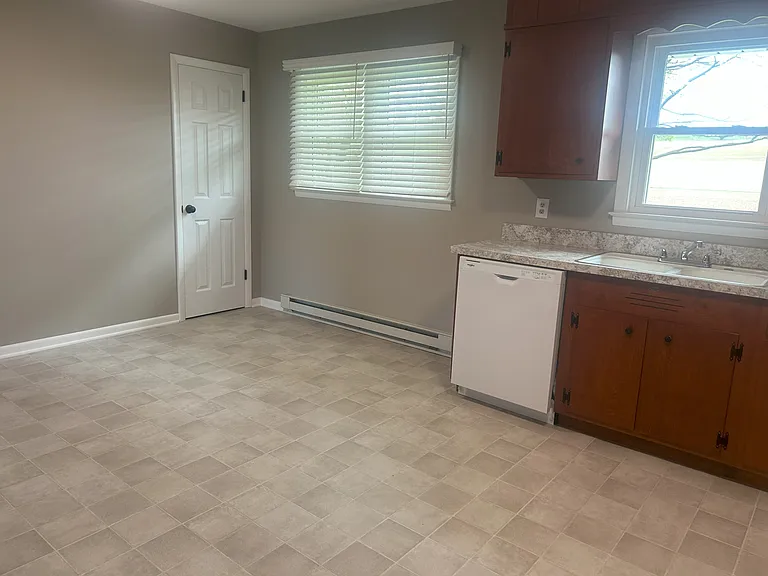 341 Jackie Ave — Photo 13