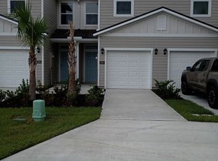 5982 Ortega Lake Dr, Jacksonville, FL 32244