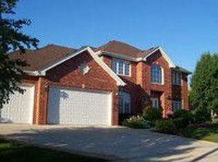 1250 Abbey Oaks Dr, Lemont, IL 60439