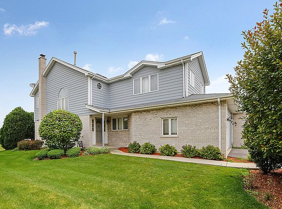 3rd image of 8598 Tullamore Dr