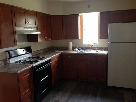 Newly remodeled kitchen; Brand new refrigerator; new stove