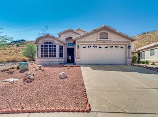 5807 W Electra Ln, Glendale, AZ 85310