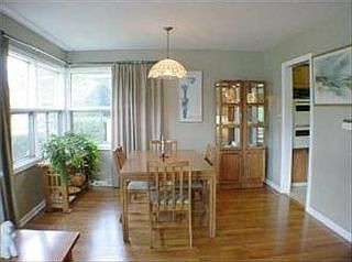 4th image of 1092 Golf Ave