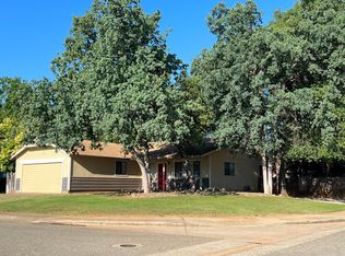 3910 Sunwood Dr, Redding, CA 96002