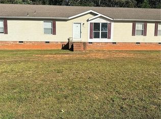 8471 Whipporwill Ln, Rural Hall, NC 27045