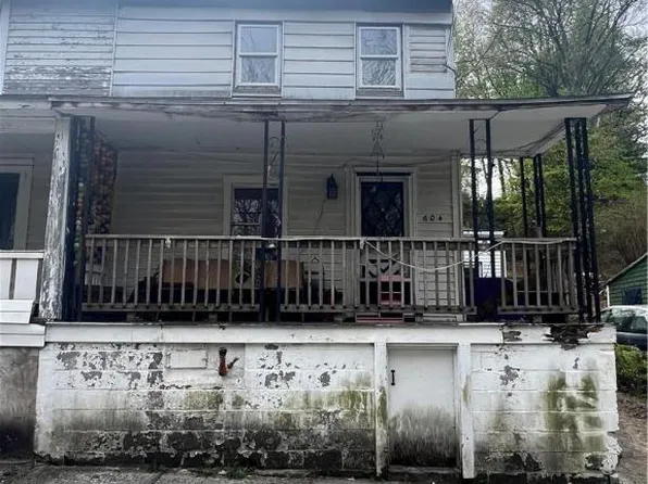604 E Front St, Lansford, PA 18232
