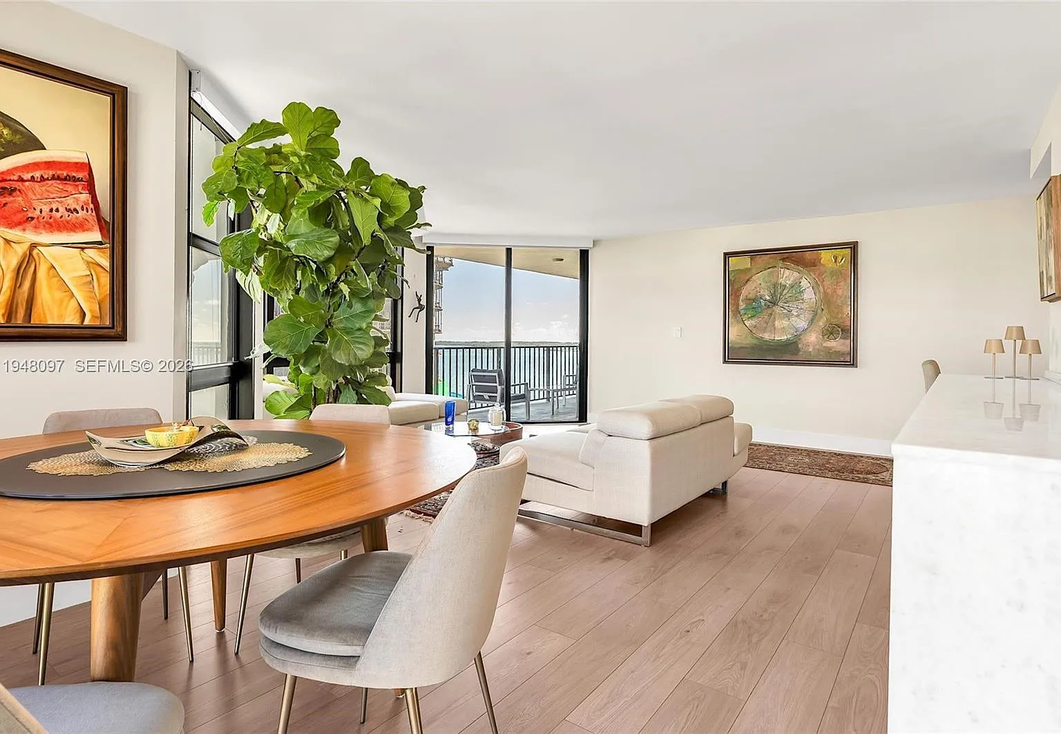 Brickell Place Condo — Photo 4