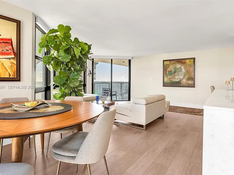 1865 Brickell Ave #A1501 — Photo 4