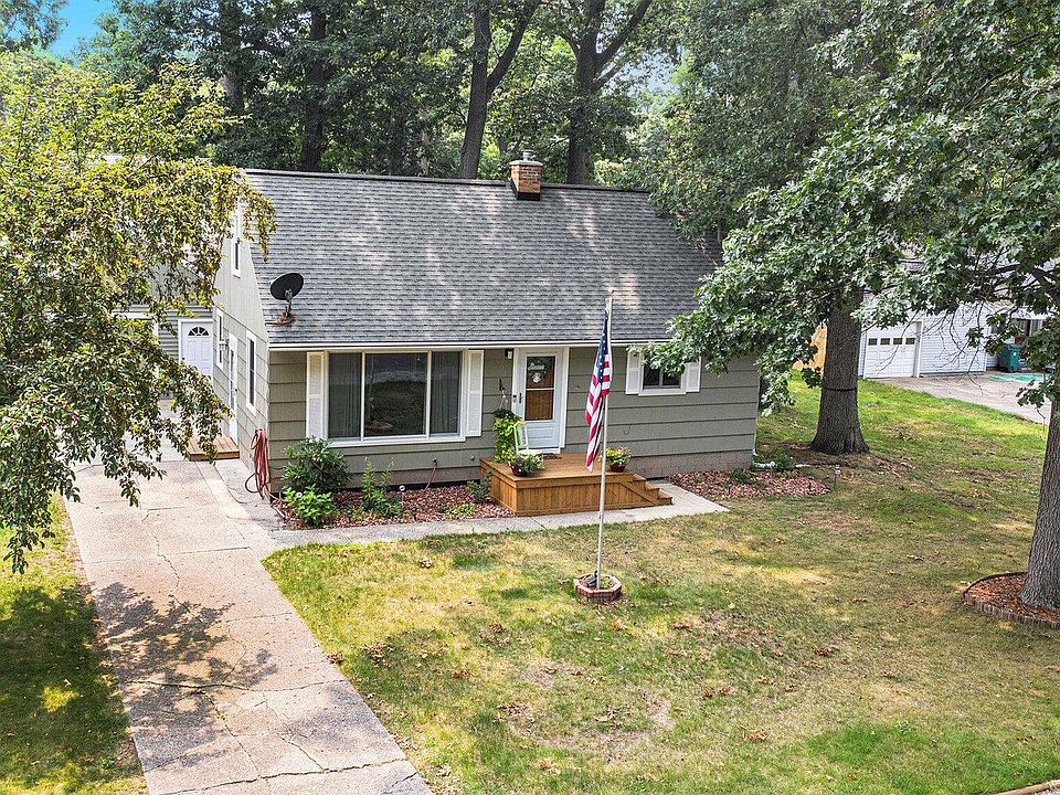 1st image of 2167 Leif Ave