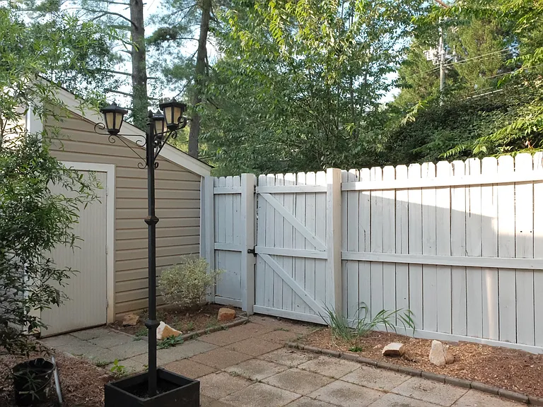 5301 Delta Dr — Photo 26