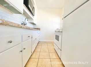 340 N Curson Ave #3/4, Los Angeles, CA 90036