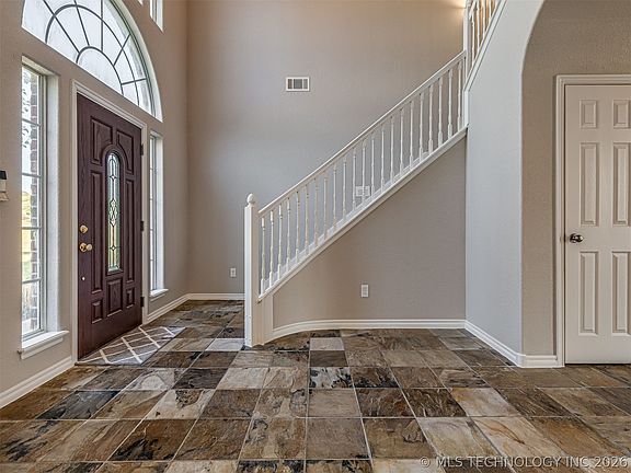 5th image of 12591 S Longhorn Ct W