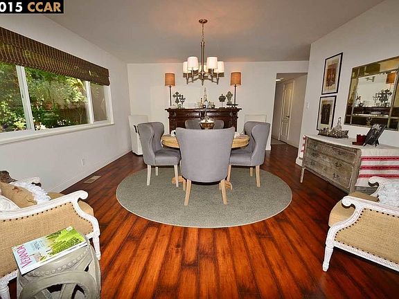 Fabulous Entertaining Dining Room