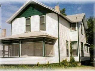 462 W Wabasha St #1, Winona, MN 55987