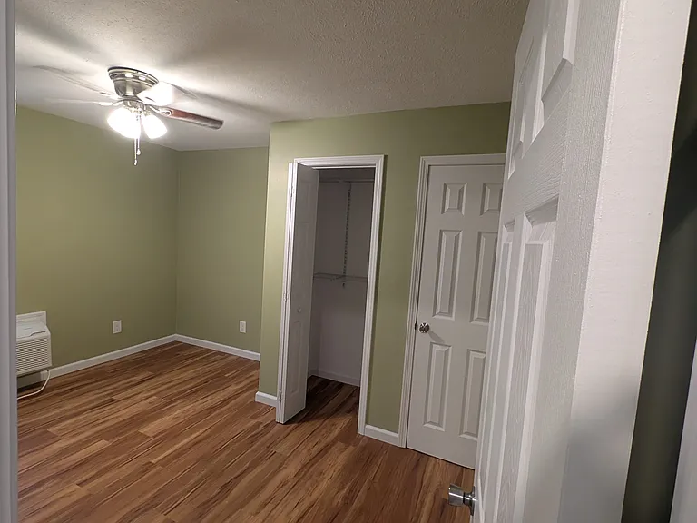 1220 Woodridge Dr #1220 — Photo 14