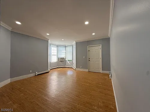 52 Lafayette Ave #1 Photo 1