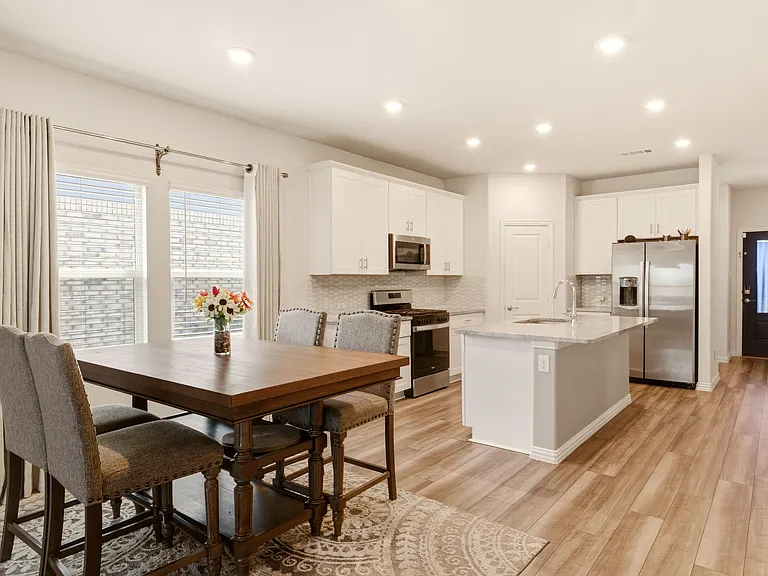 1212 Blue Ridge Pl — Photo 4
