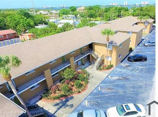 1890 S Palmetto Ave, Daytona Beach, FL 32119