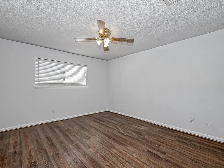 14179 Misty Meadow Ln — Photo 27