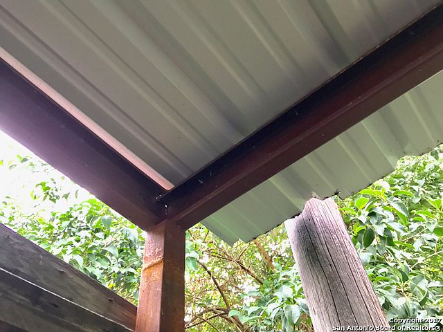 2nd image of 528 W Magnolia Ave