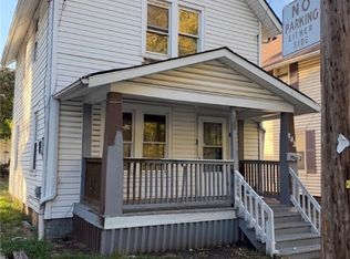 802 Clay Dr, Akron, OH