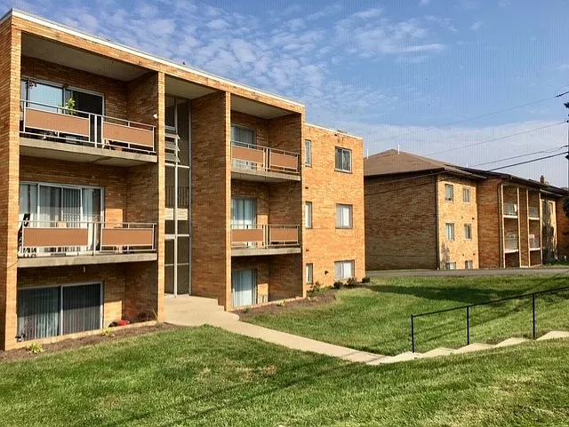 Montana Ridge Apartments — Photo 26