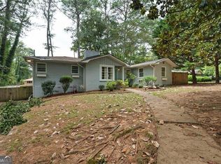 2764 Hogan Rd, East Pt, GA 30344