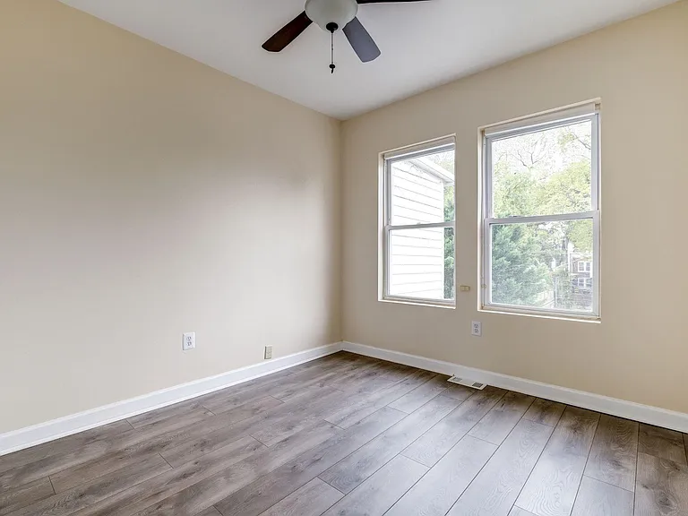 450 Randolph St NW — Photo 23