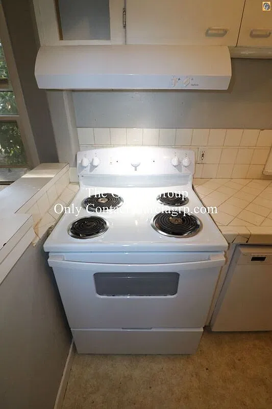 2 bed, 1.0 bath, 832 sqft, $2,495 — Photo 4