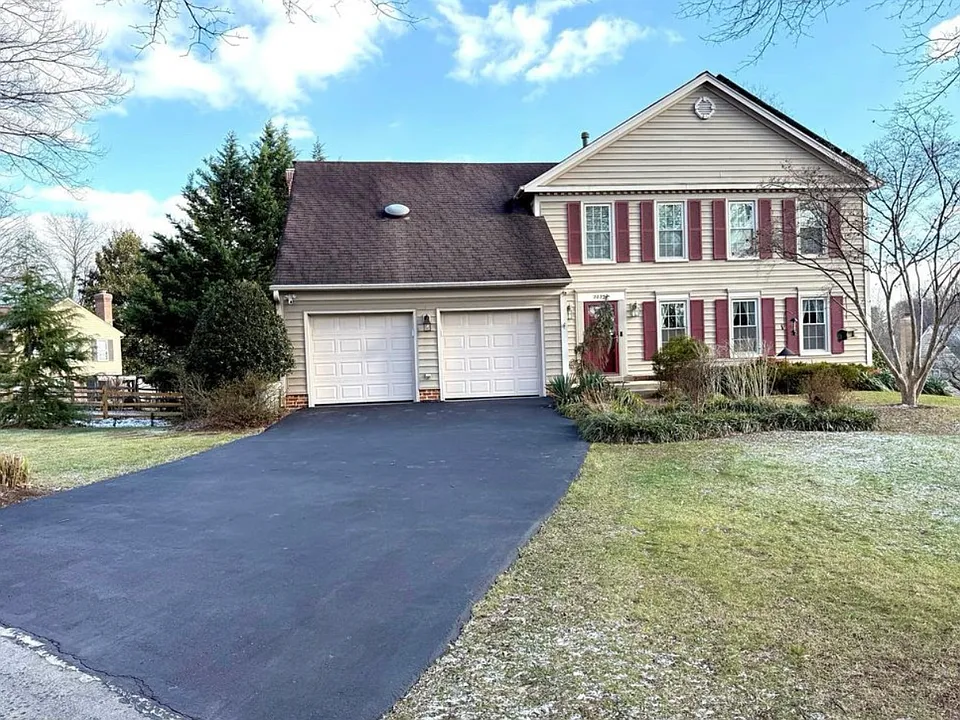 20333 Pleasant Ridge Dr