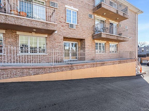 2nd image of 62-48 Mount Olivet Cres #S2