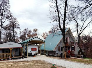 4182 Shady Lane Dr, Brooklyn, IA 52211