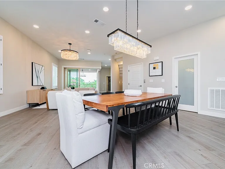 111 Bosque — Photo 26