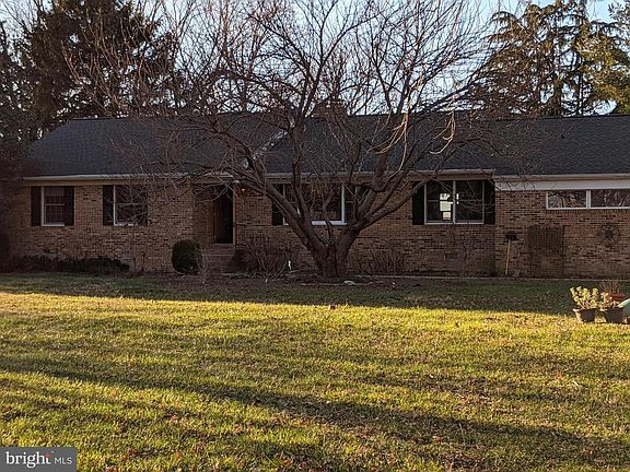 3rd image of 26370 Arcadia Shores Cir