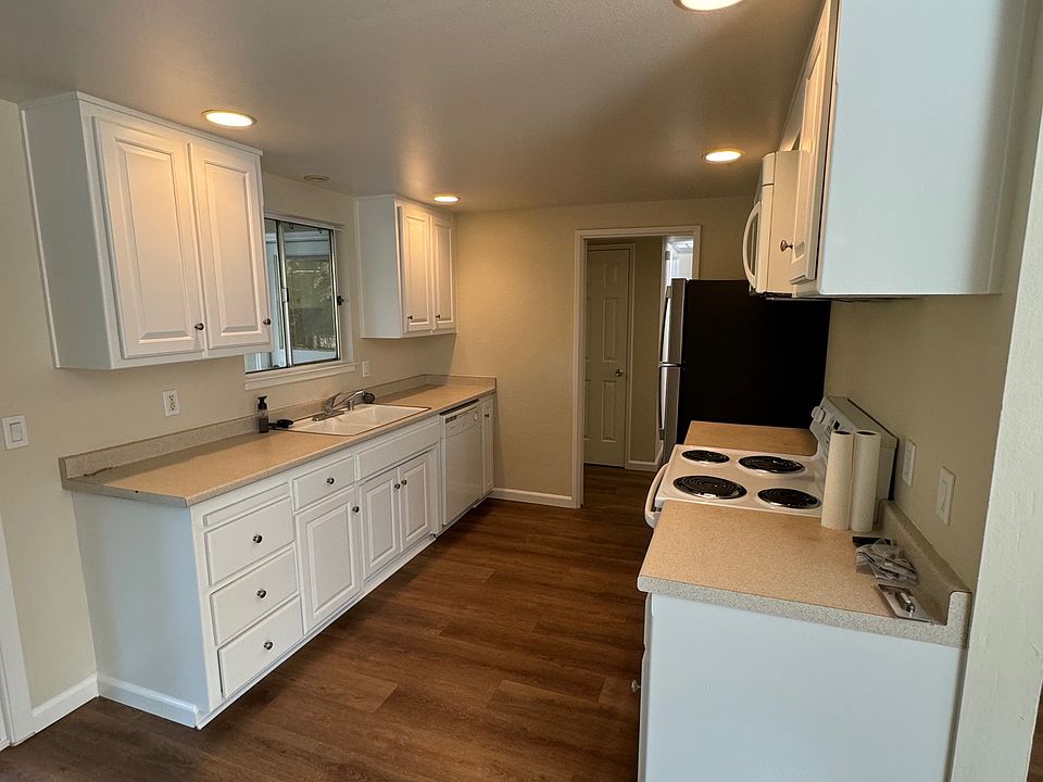 715 Radcliffe Dr Davis CA Zillow