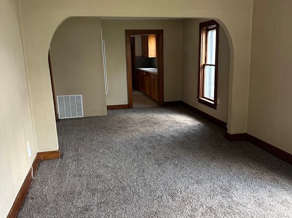 (undisclosed Address)