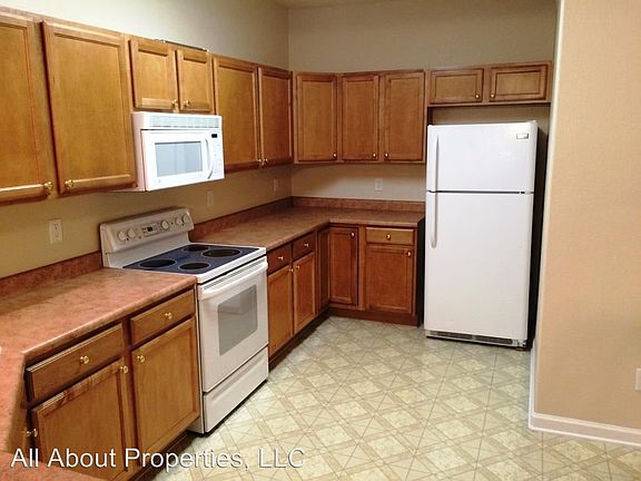 4th image of 5151 29th St Unit 1204