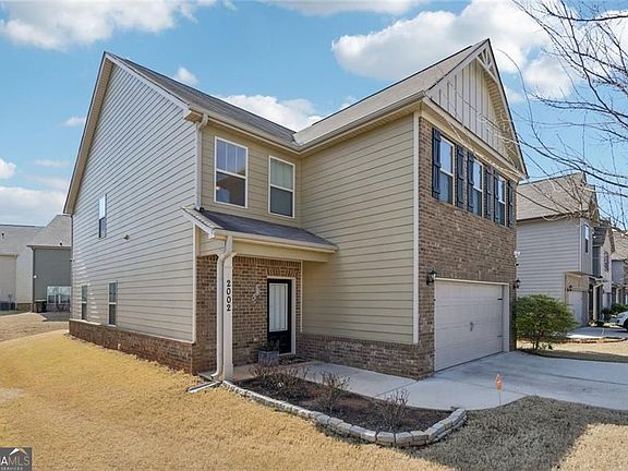 2nd image of 2002 Bridgewater Pass