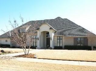3200 Rose Creek Dr, Edmond, OK 73012