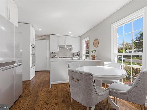 4th image of 5218 Olley Ln