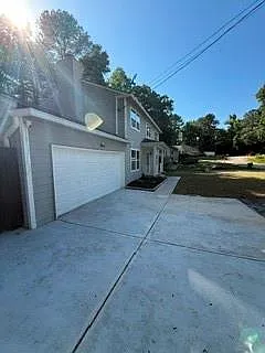644 Bantry Ln — Photo 3