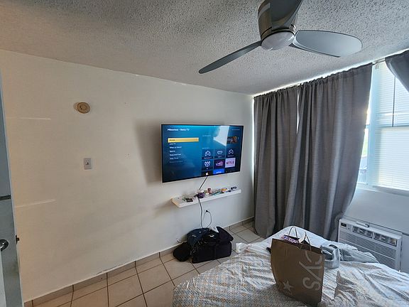 2nd image of 408 Boulevard Media Uns APT 4701