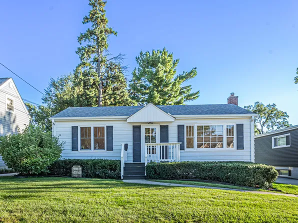 311 Elm St, Glen Ellyn, IL 60137