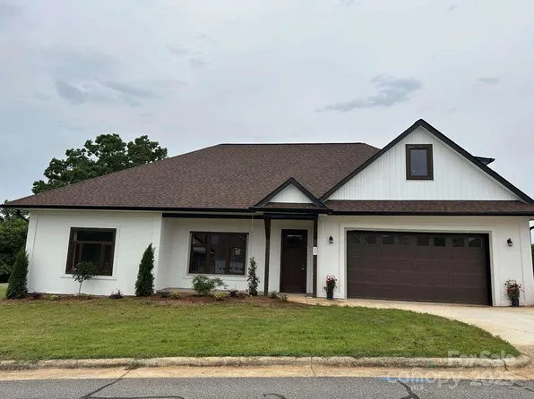115 Hill St, Granite Falls, NC 28630