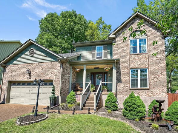 120 Oxford Ct, Goodlettsville, TN 37072